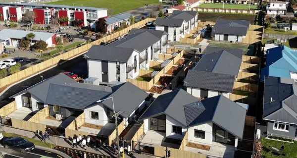 2 Tiwaiwaka Lane 4