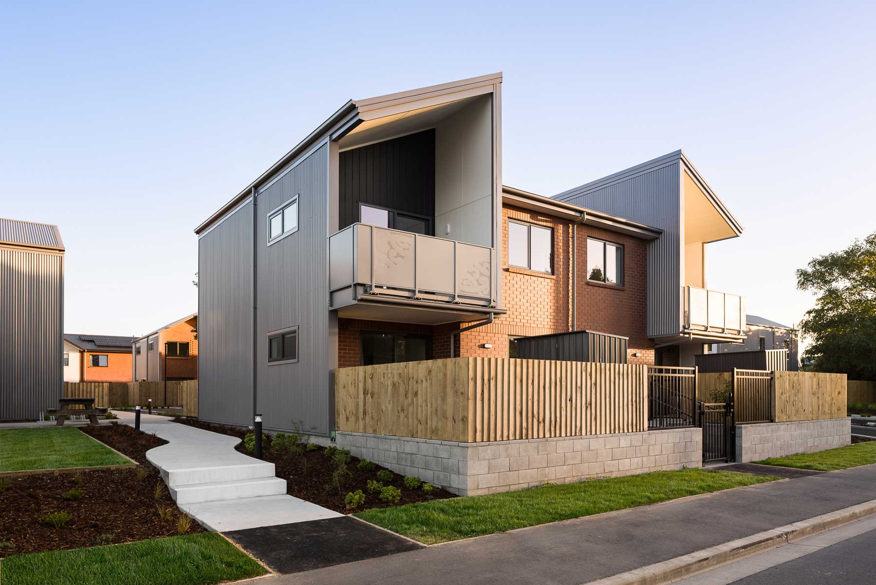 Ocht Three Lanes Lyttleton St 7